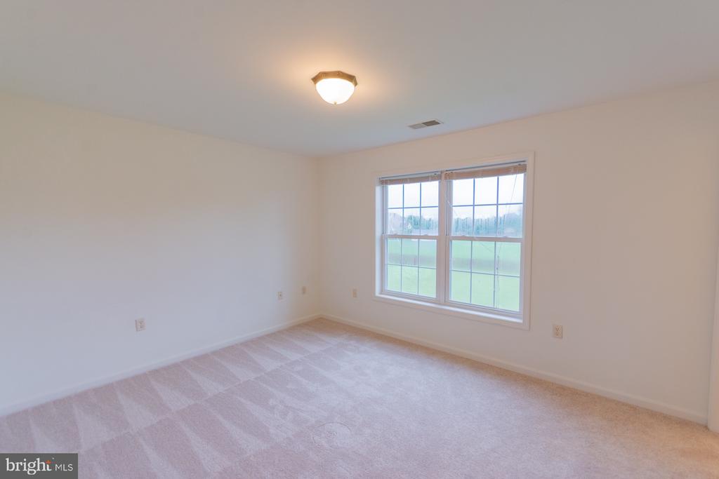 102 NORINTON DRIVE