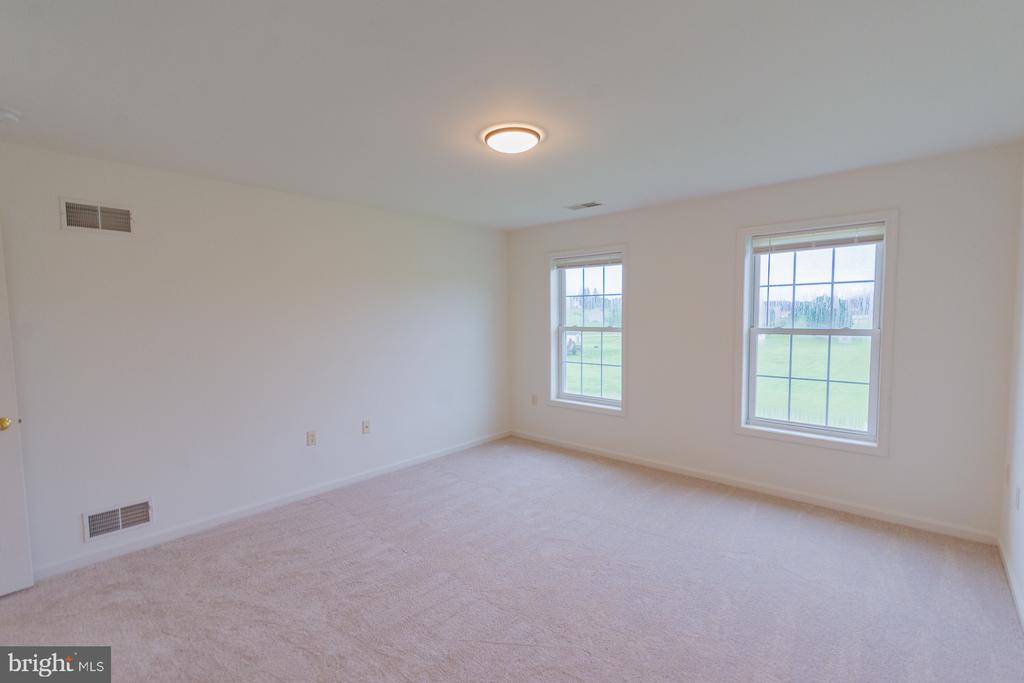 102 NORINTON DRIVE