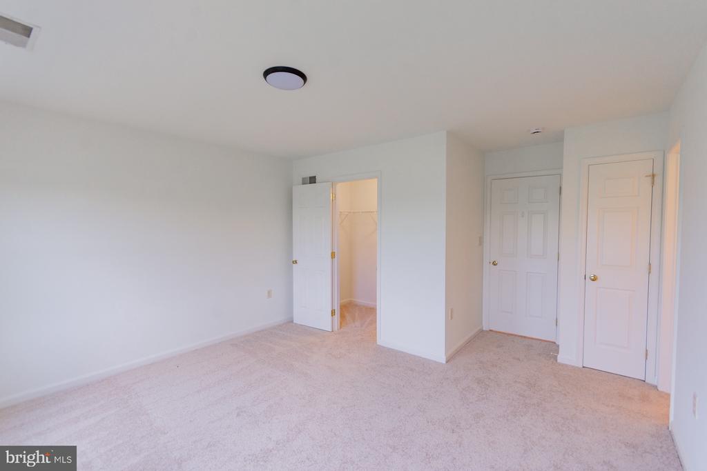 102 NORINTON DRIVE