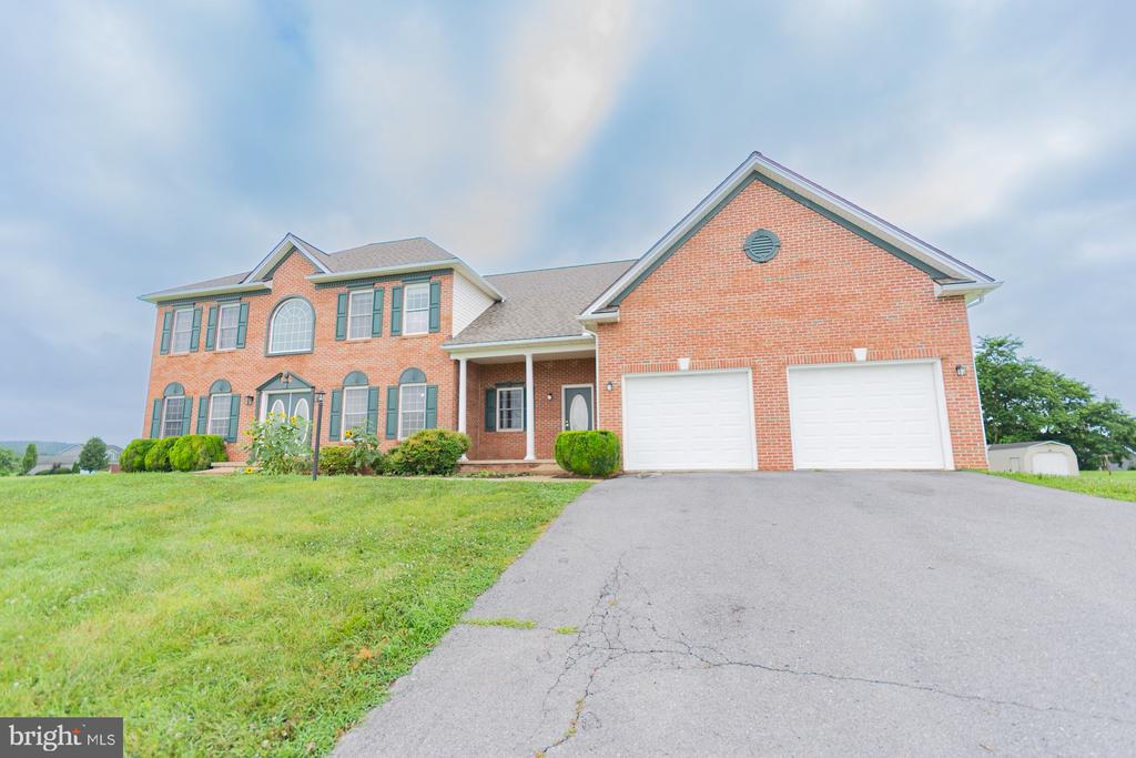 102 NORINTON DRIVE