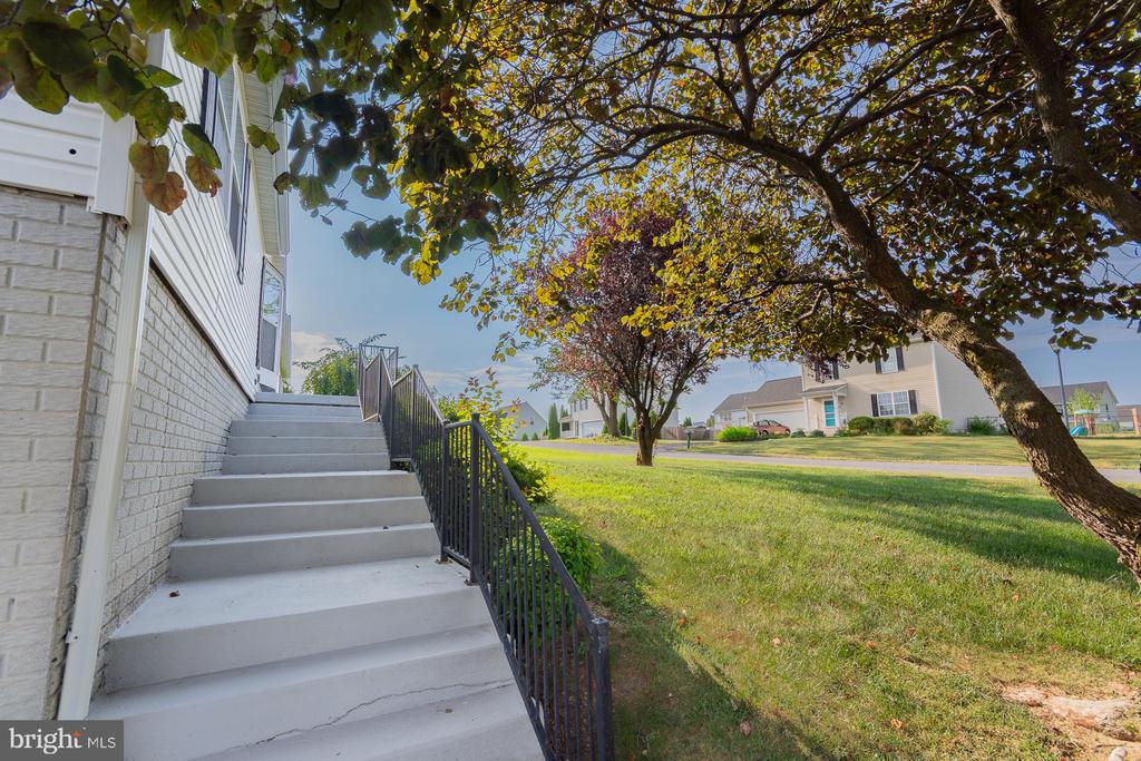 43 TATHER DRIVE