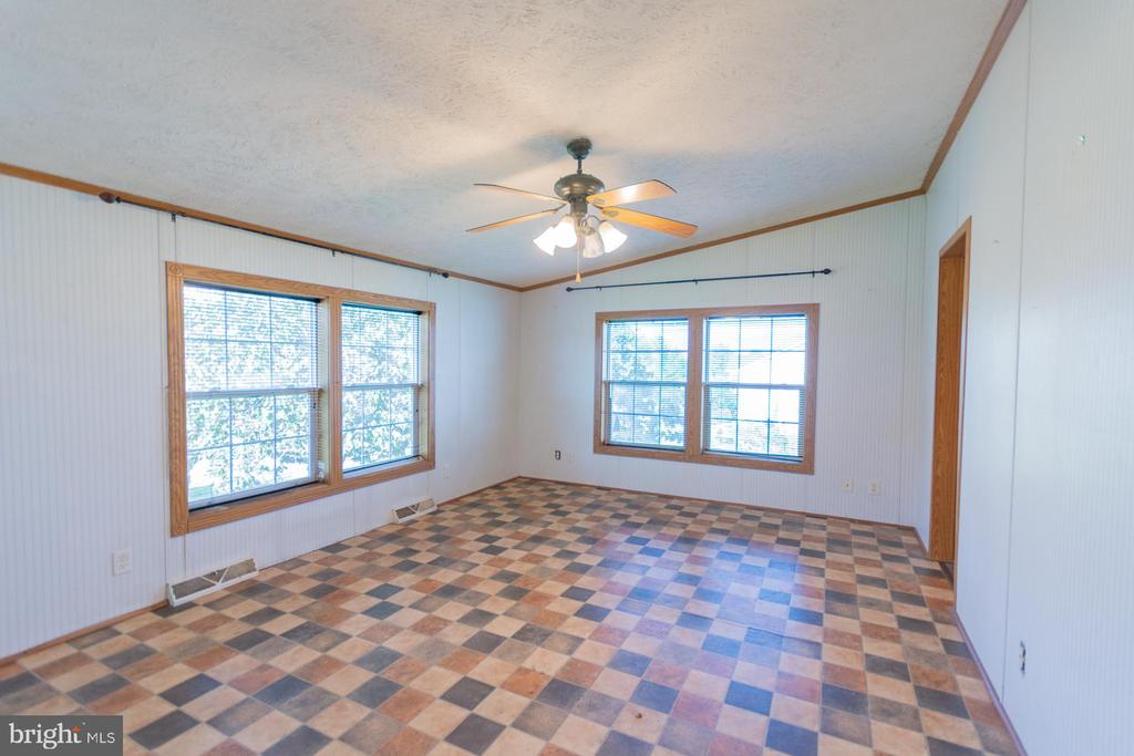 43 TATHER DRIVE