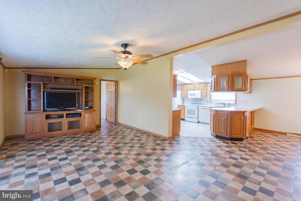 43 TATHER DRIVE