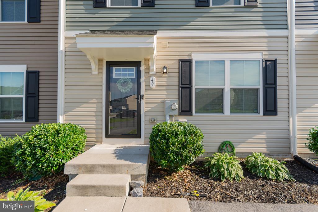 49 SEBAGO PLACE