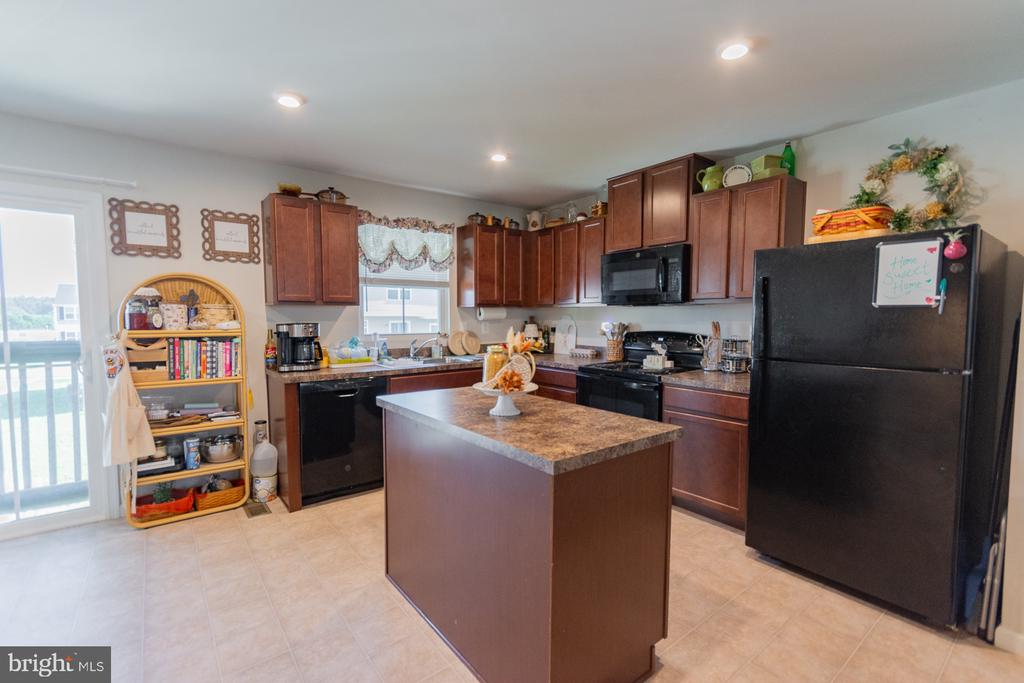 49 SEBAGO PLACE