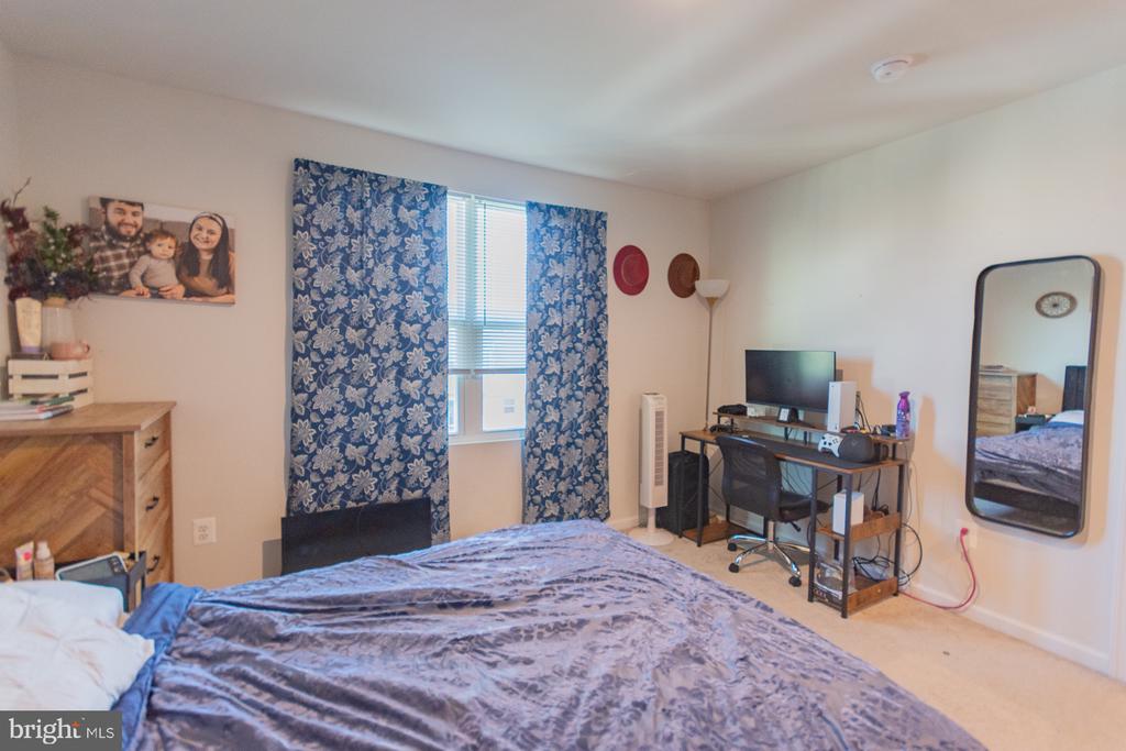 49 SEBAGO PLACE