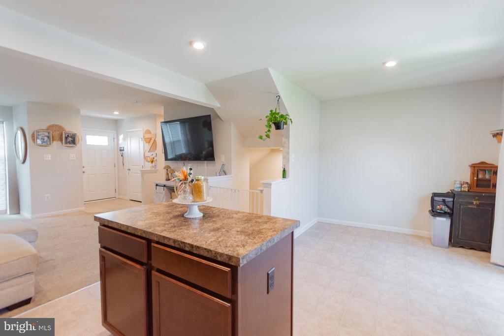 49 SEBAGO PLACE