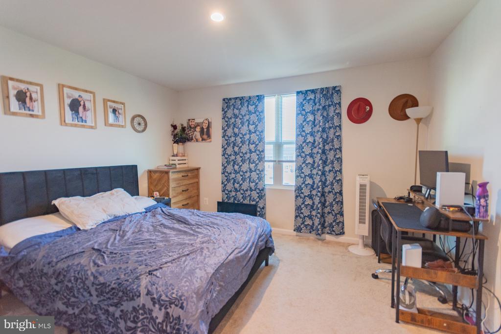 49 SEBAGO PLACE