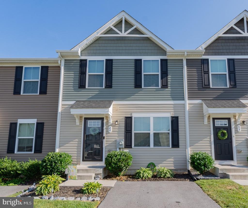 49 SEBAGO PLACE