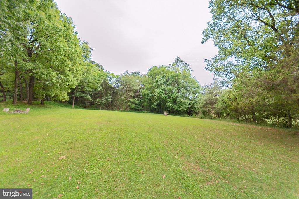 1337 CEDAR LANE