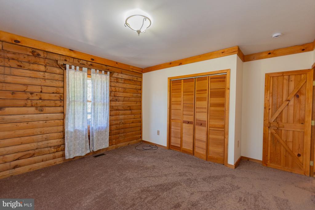 1337 CEDAR LANE