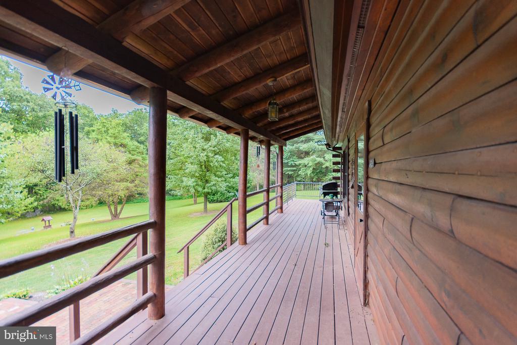 1337 CEDAR LANE
