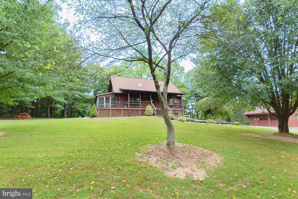 1337 CEDAR LANE