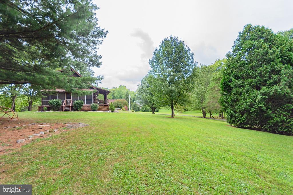 1337 CEDAR LANE