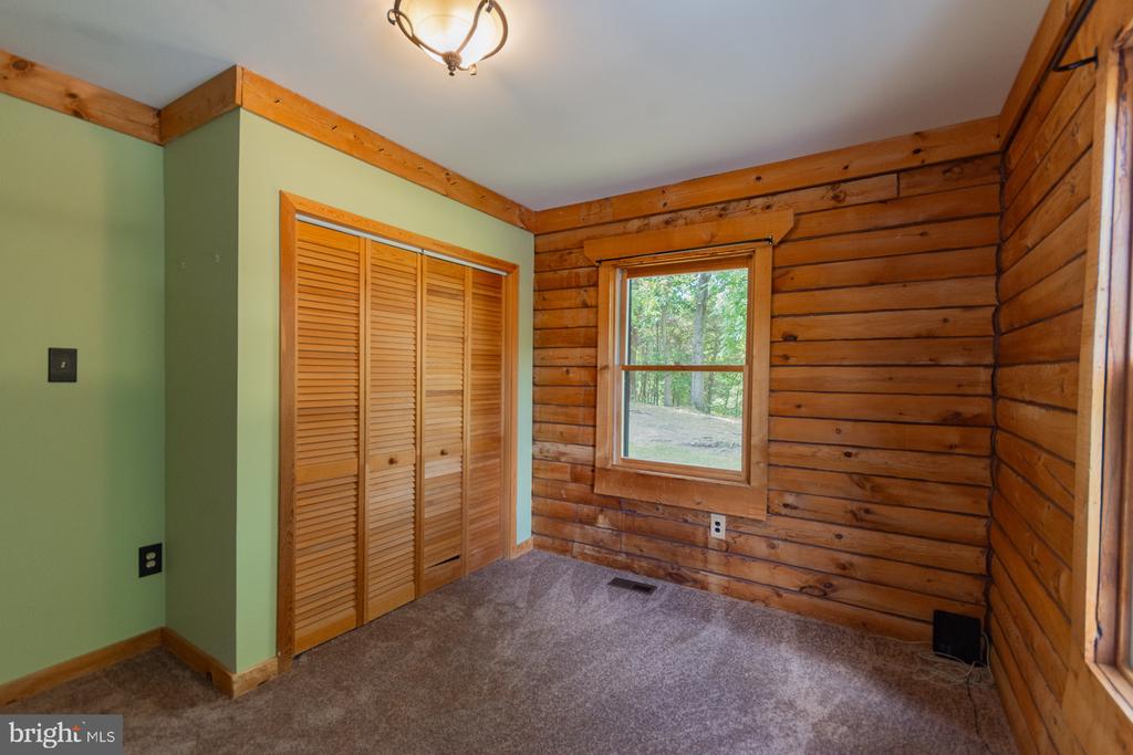 1337 CEDAR LANE