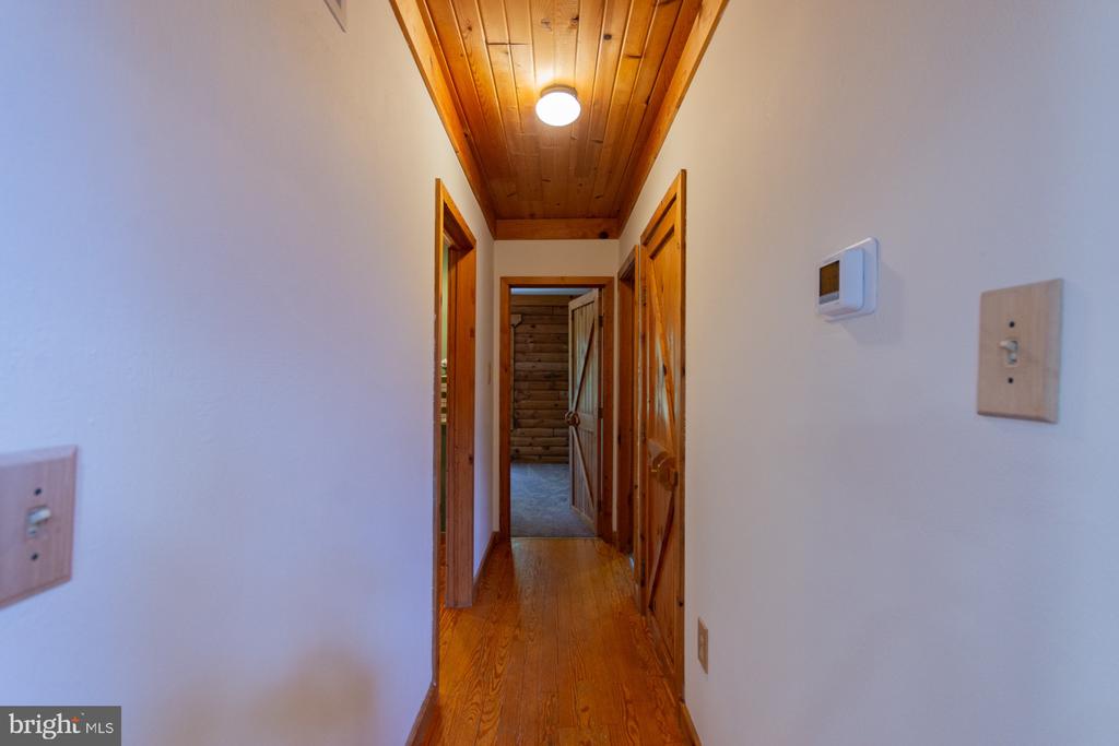 1337 CEDAR LANE