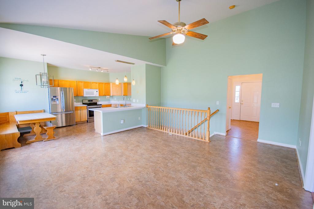 78 COLONEL MYERS DRIVE