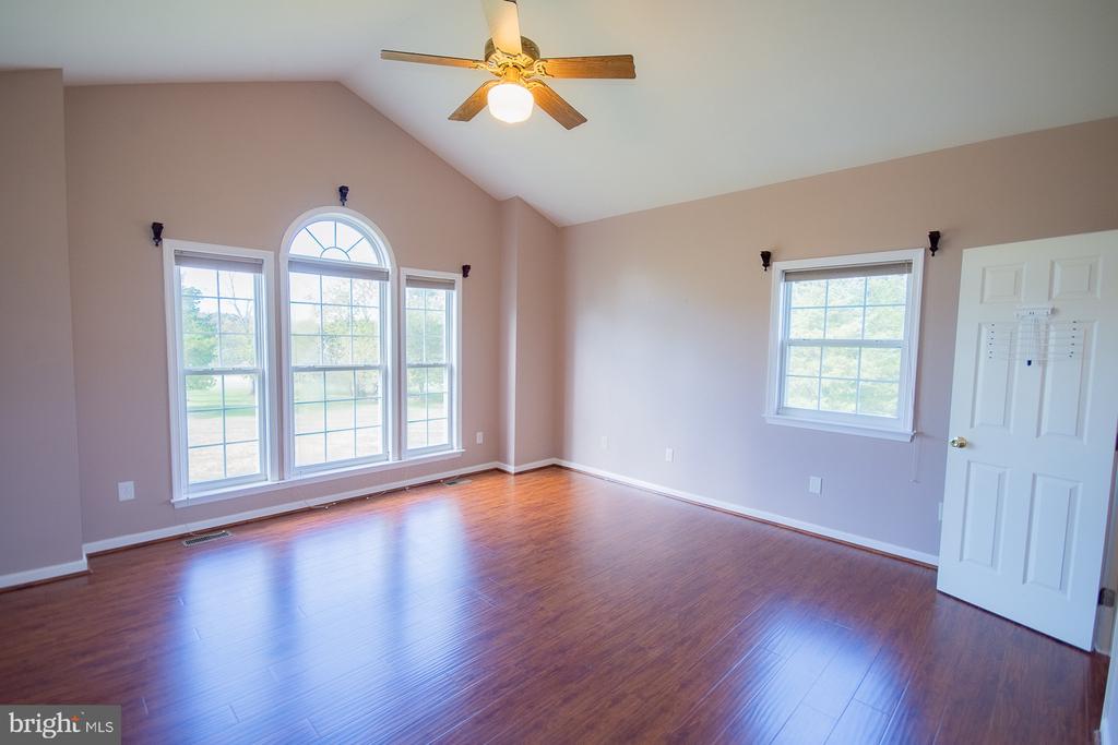78 COLONEL MYERS DRIVE