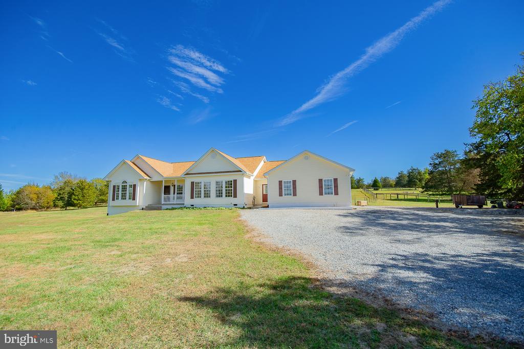 78 COLONEL MYERS DRIVE