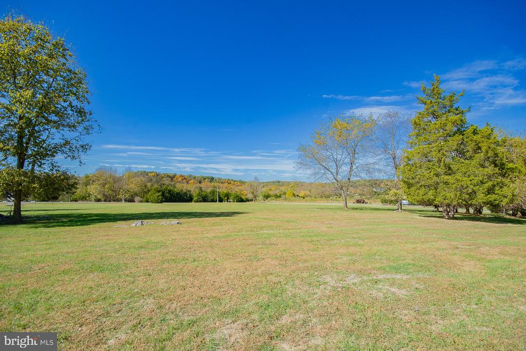 78 COLONEL MYERS DRIVE