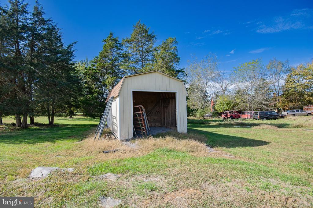 78 COLONEL MYERS DRIVE