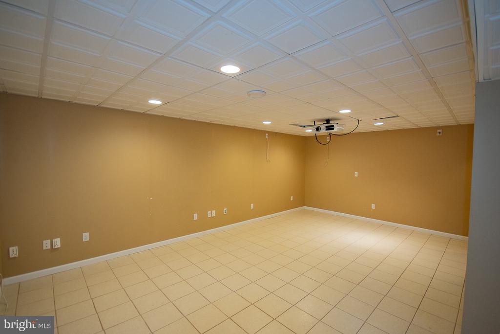 78 COLONEL MYERS DRIVE