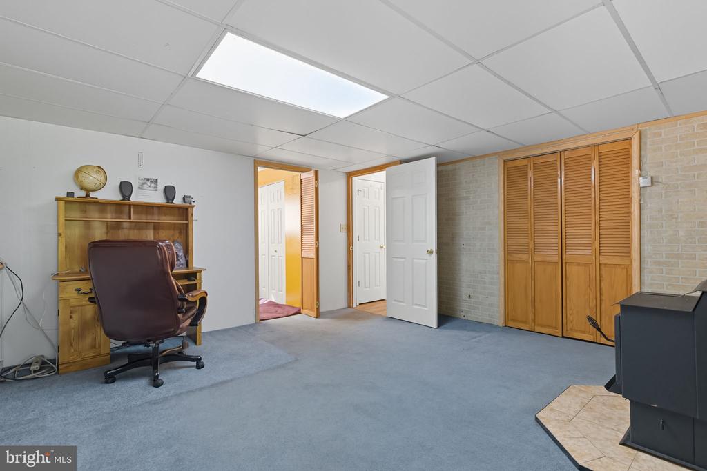 84 PLANET COURT
