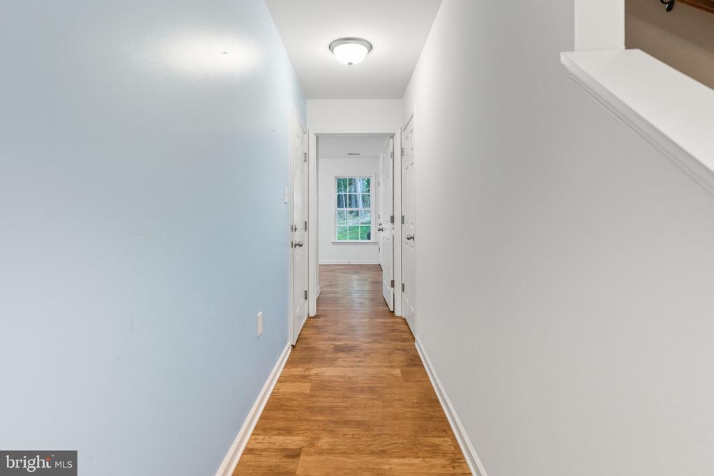 182 FURLONG WAY
