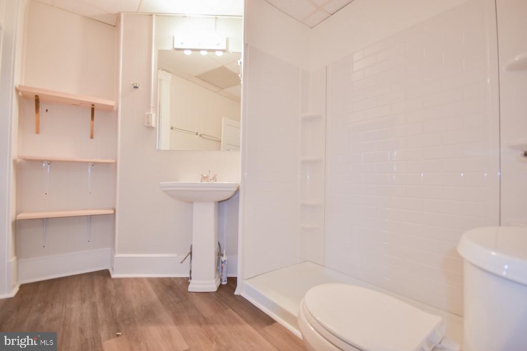 117 E MARTIN STREET Unit: 3