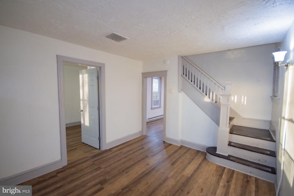 329 S MAPLE AVENUE