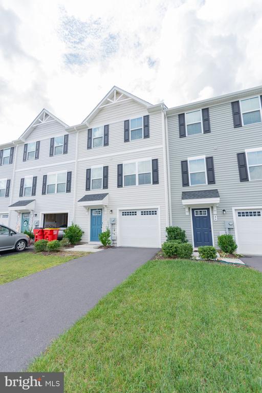 90 OGUNQUIT DRIVE