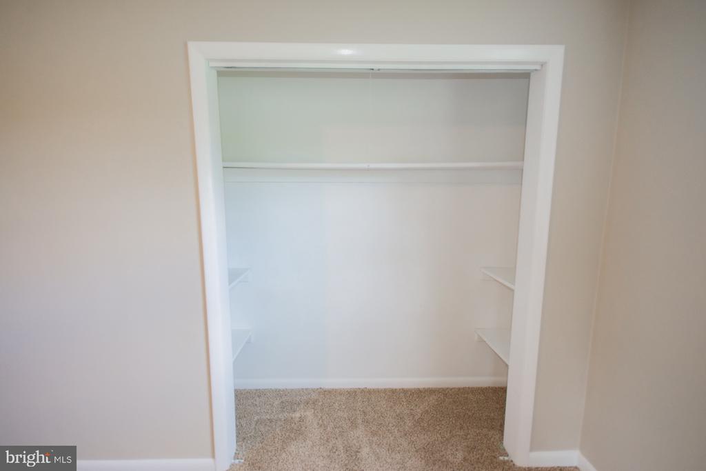 508 EDGEMONT TERRACE