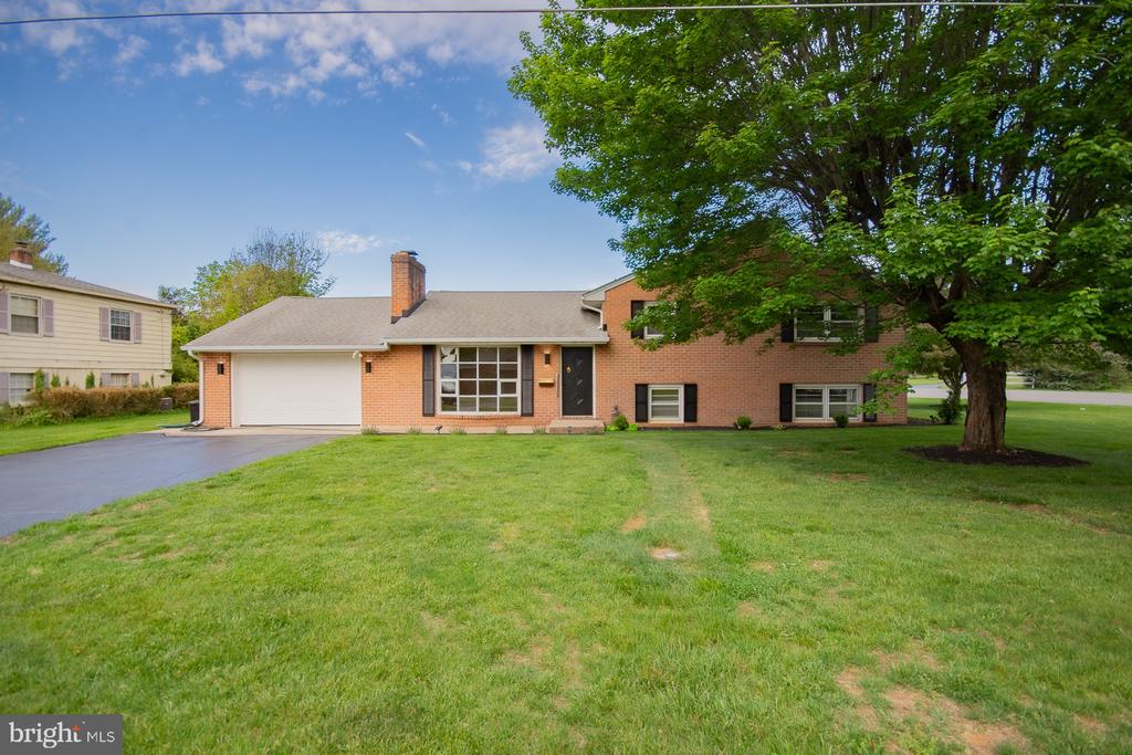 508 EDGEMONT TERRACE