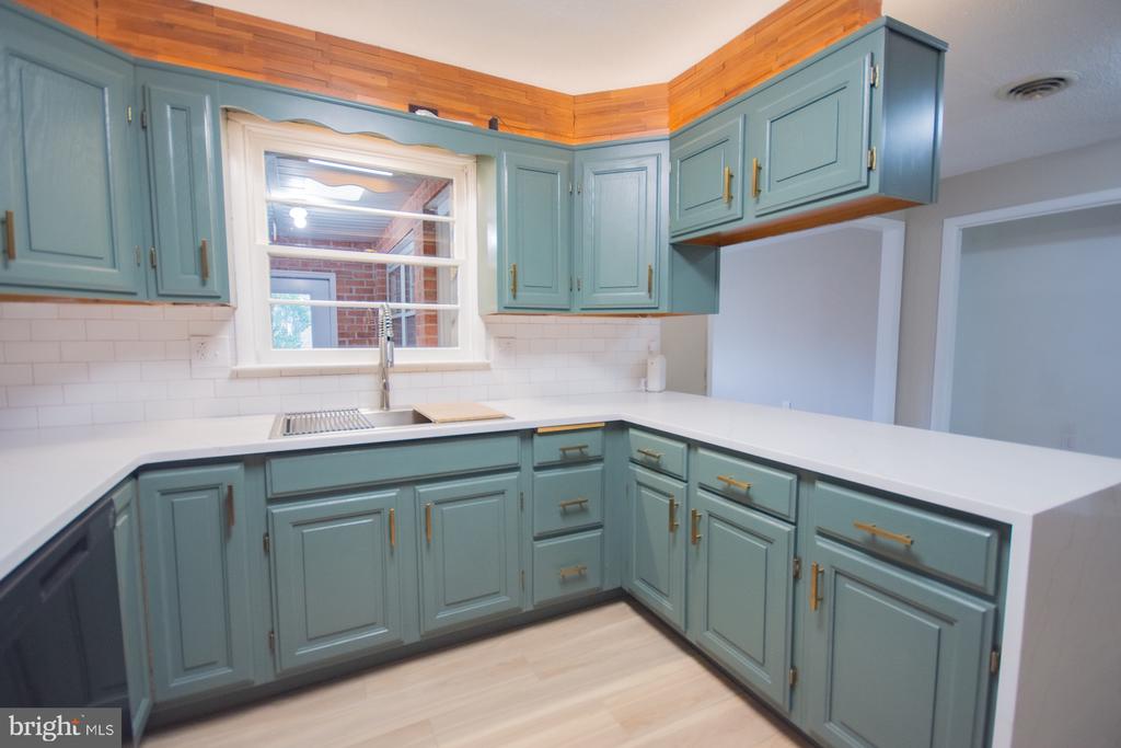 508 EDGEMONT TERRACE