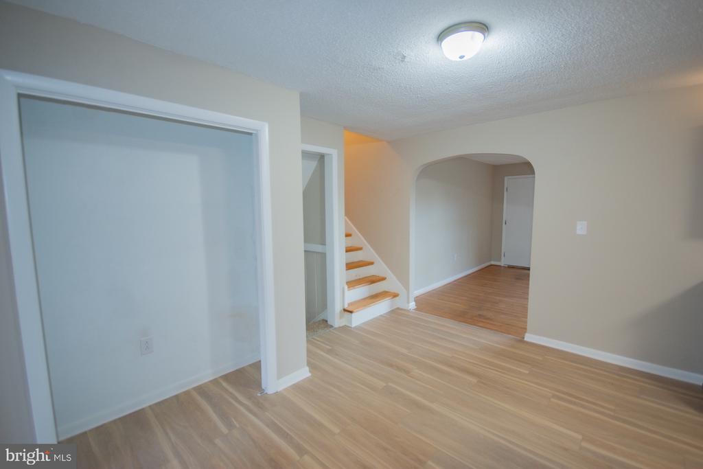 508 EDGEMONT TERRACE