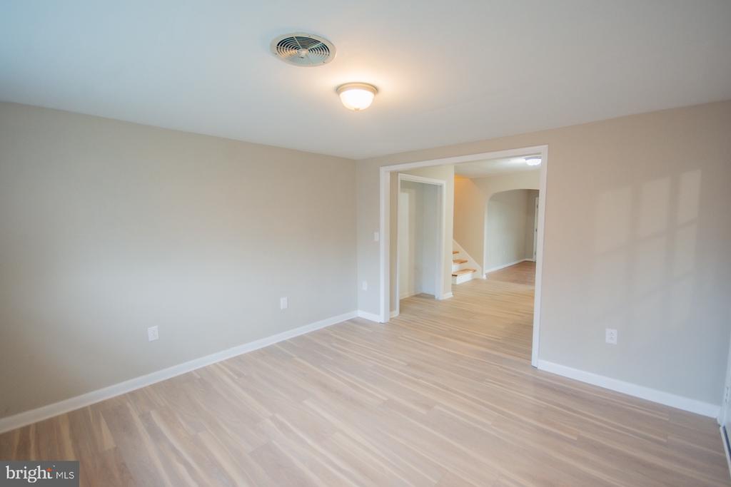 508 EDGEMONT TERRACE