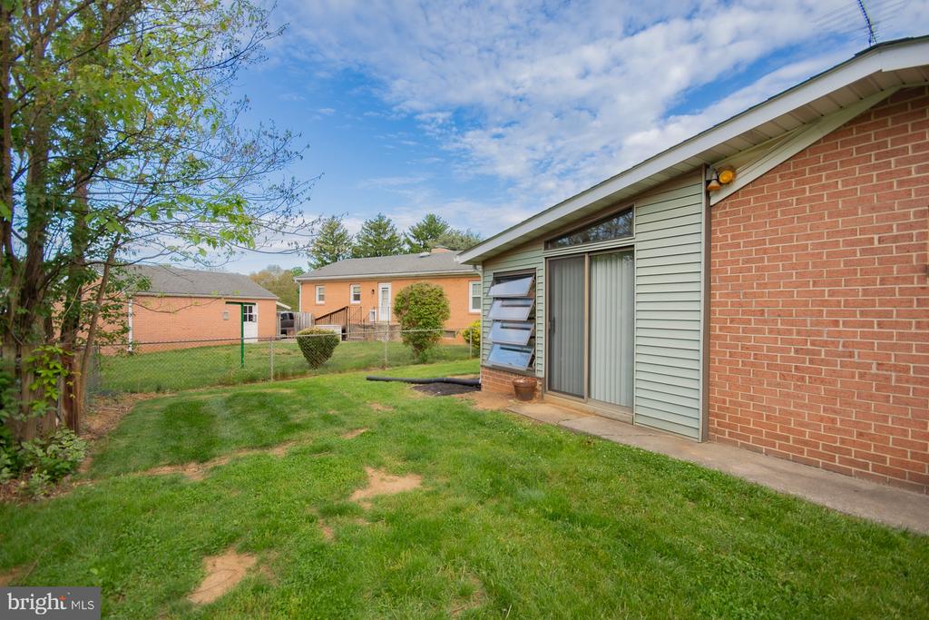508 EDGEMONT TERRACE