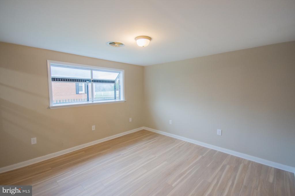 508 EDGEMONT TERRACE