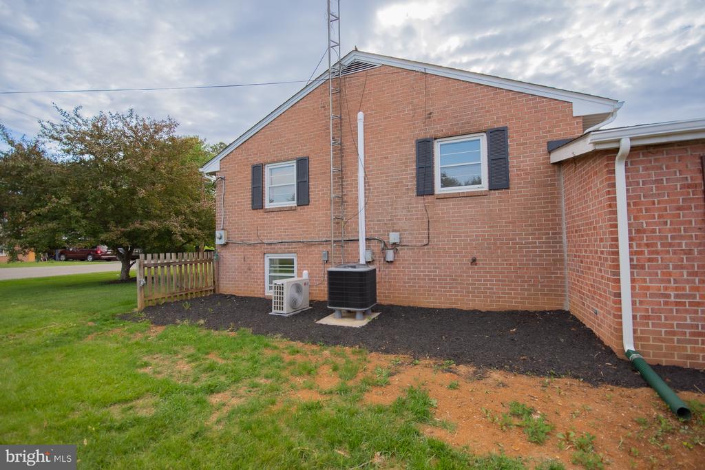 508 EDGEMONT TERRACE