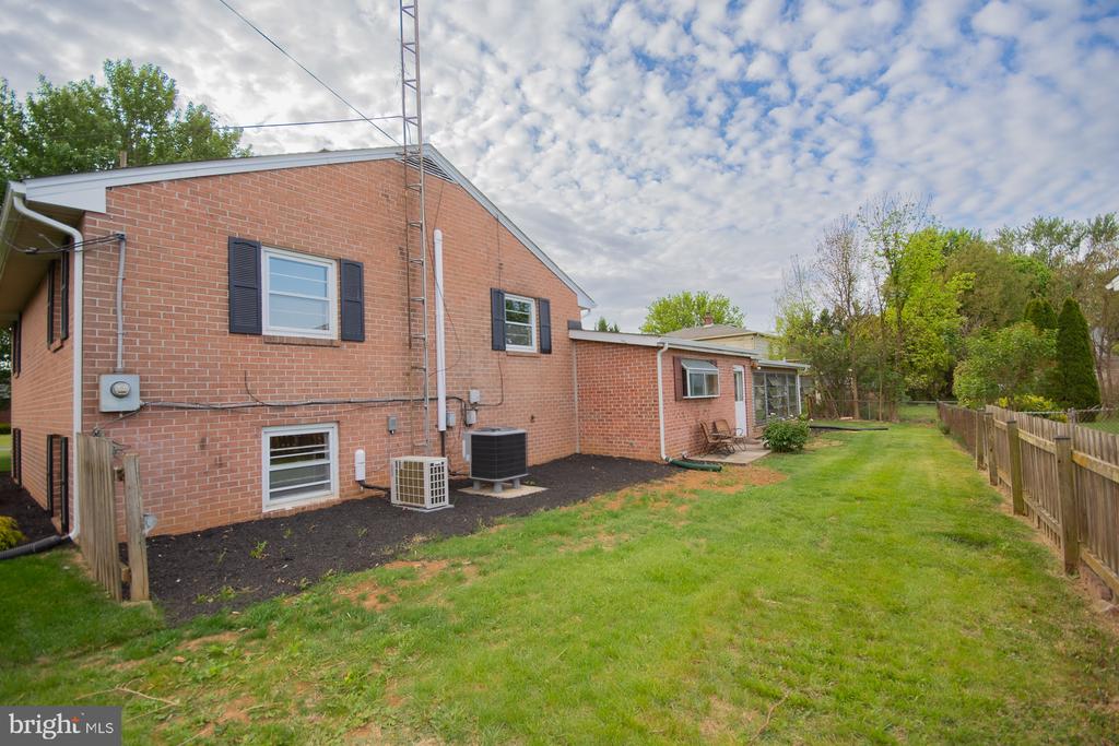 508 EDGEMONT TERRACE