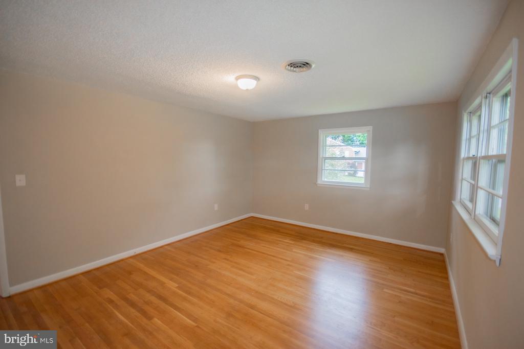 508 EDGEMONT TERRACE