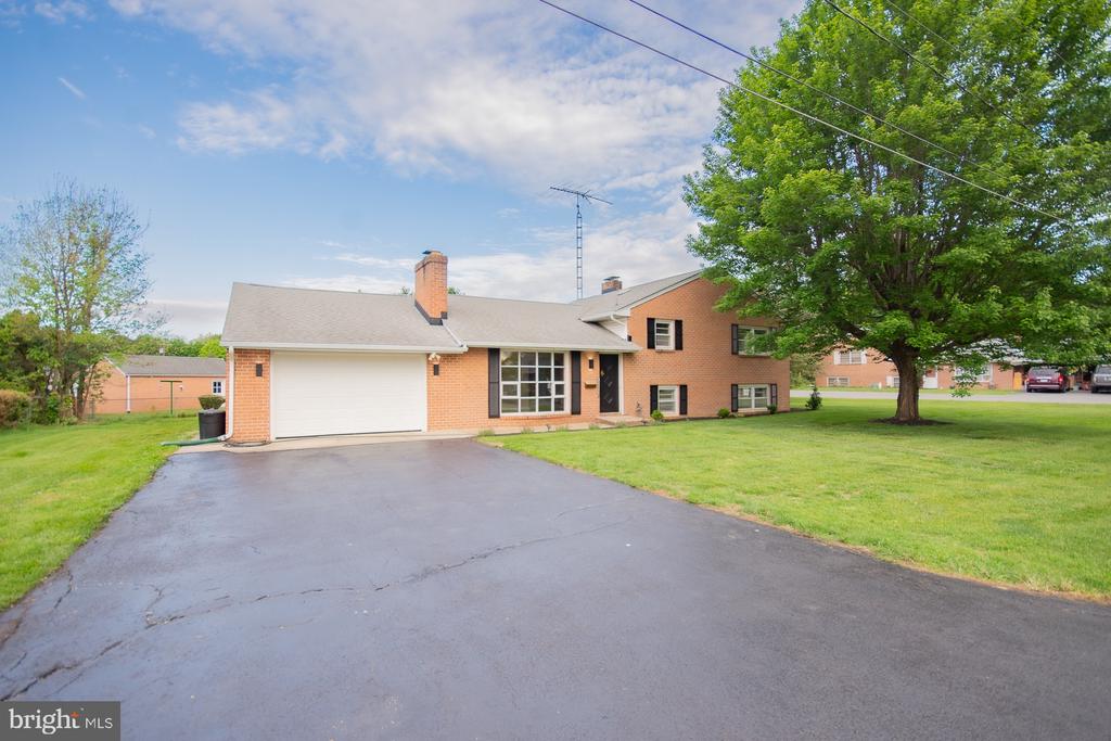 508 EDGEMONT TERRACE