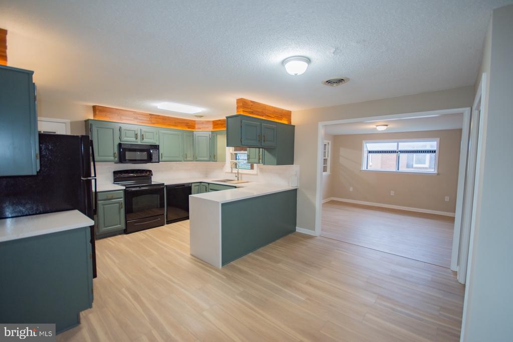 508 EDGEMONT TERRACE