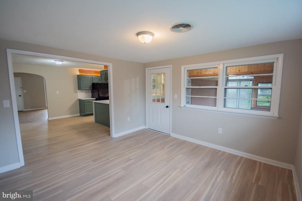 508 EDGEMONT TERRACE