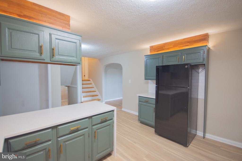 508 EDGEMONT TERRACE