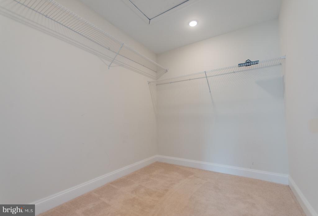 526 THIRD STREET