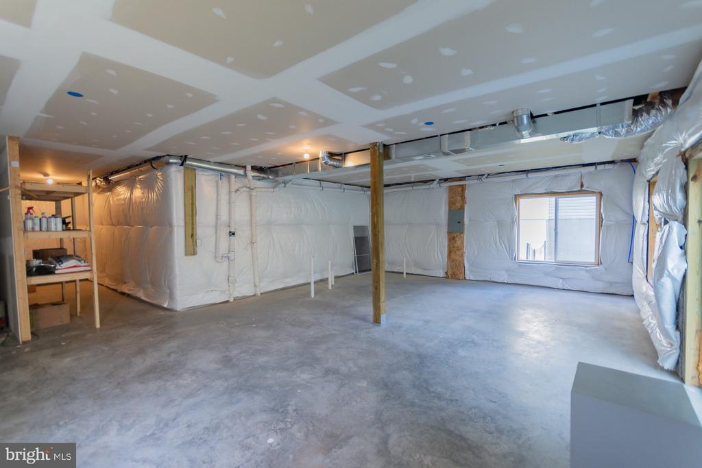 526 THIRD STREET