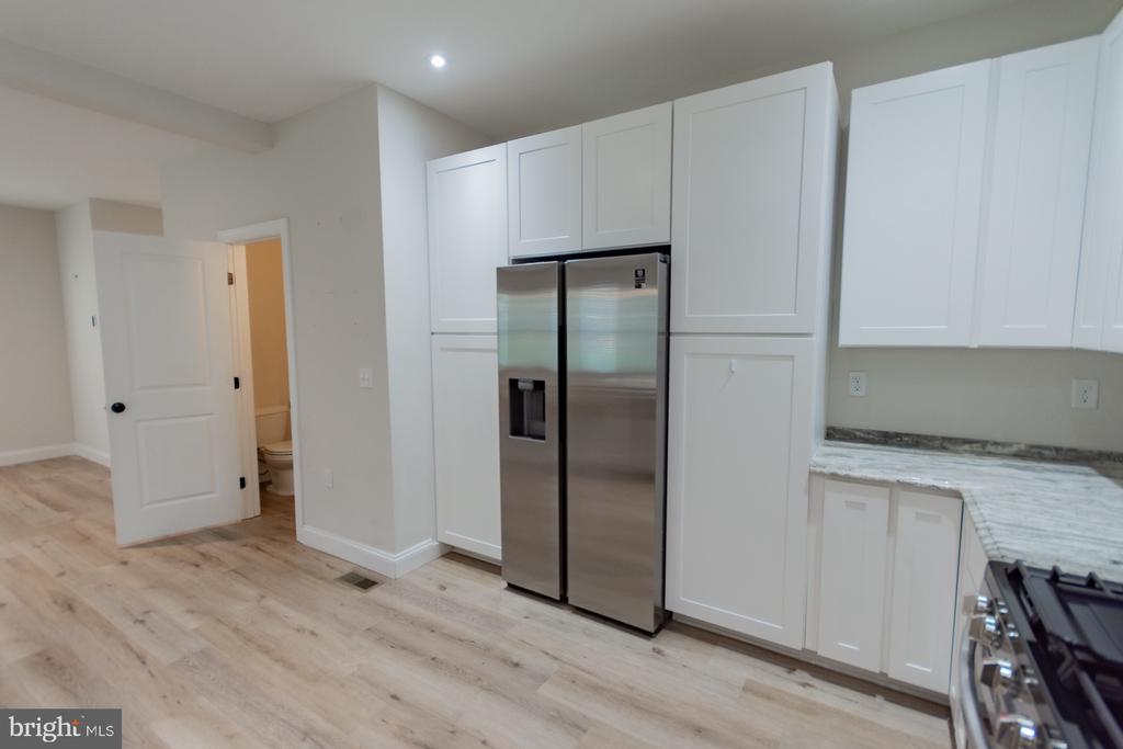 526 THIRD STREET