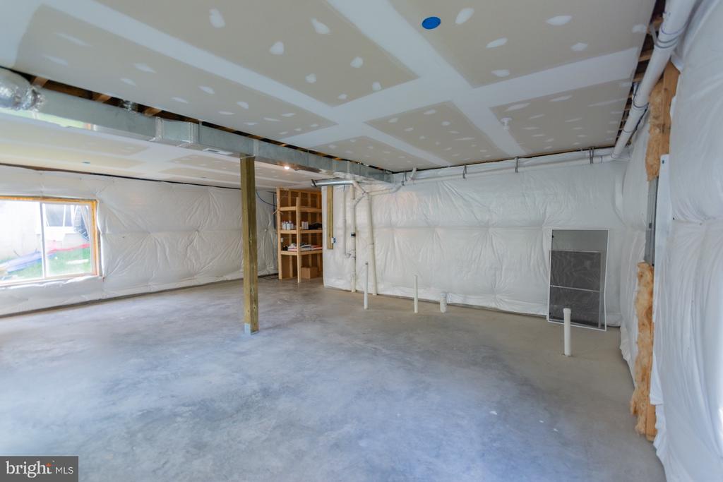 526 THIRD STREET