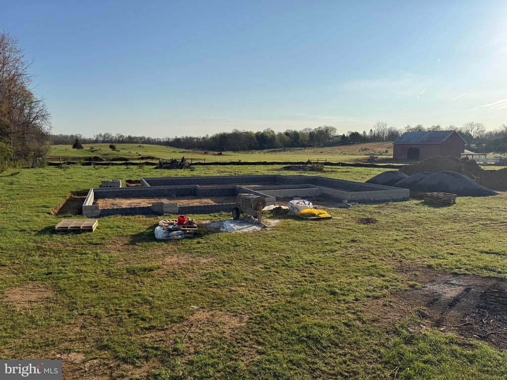 128 FOREMAN ROAD